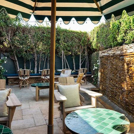 Hotel Le Petit Pali Brentwood à Los Angeles Extérieur photo