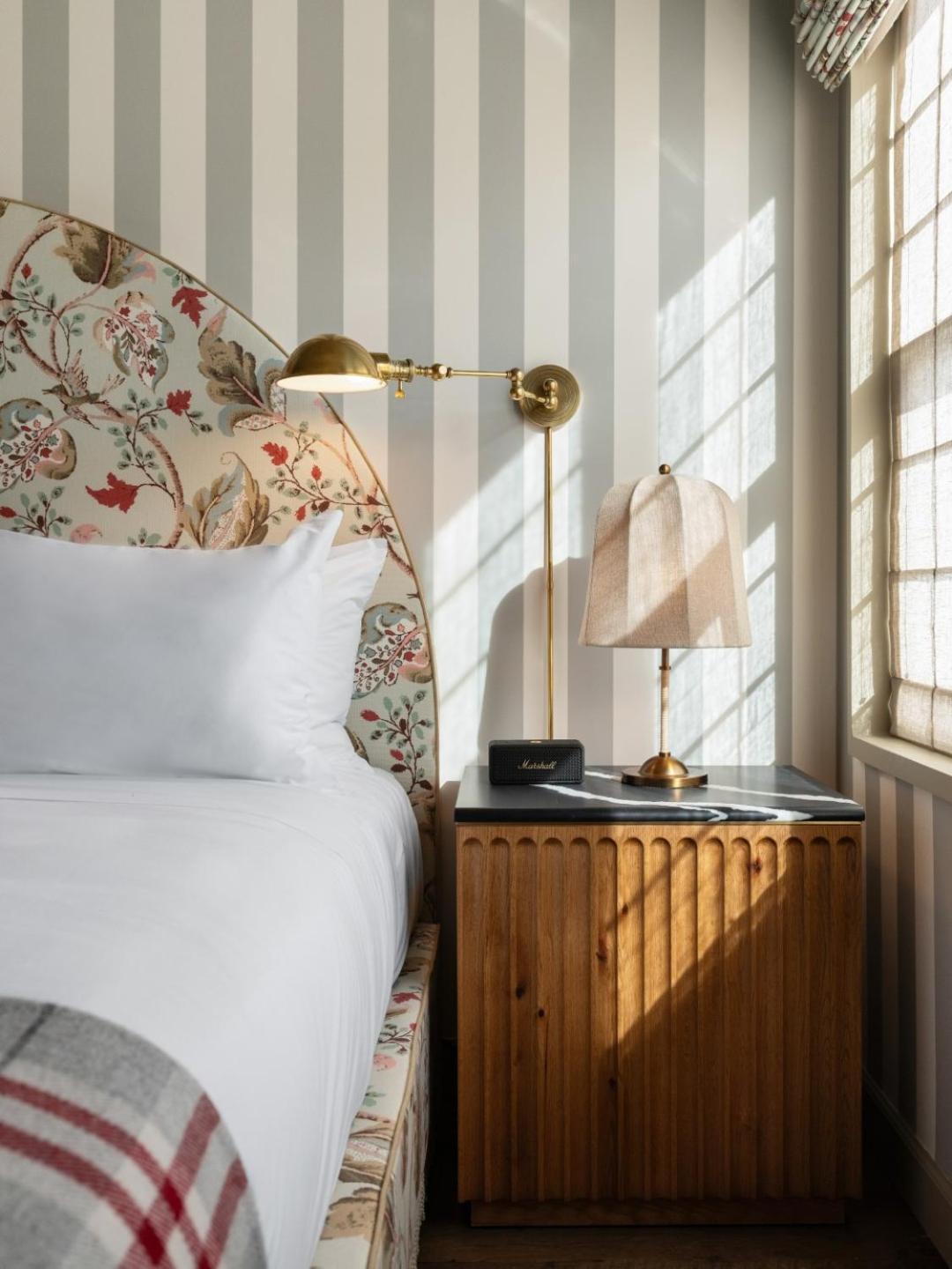 Hotel Le Petit Pali Brentwood à Los Angeles Extérieur photo